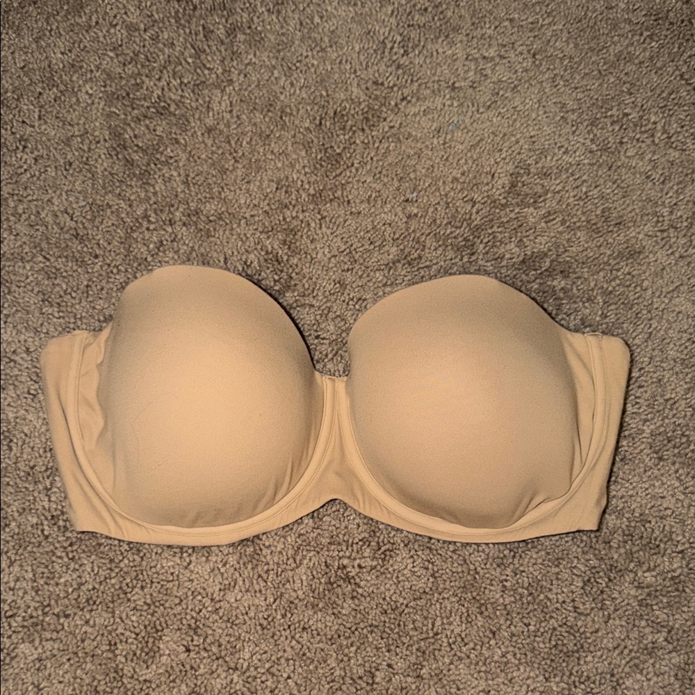 SKIMS Fits Everybody Strapless Bra [36G]